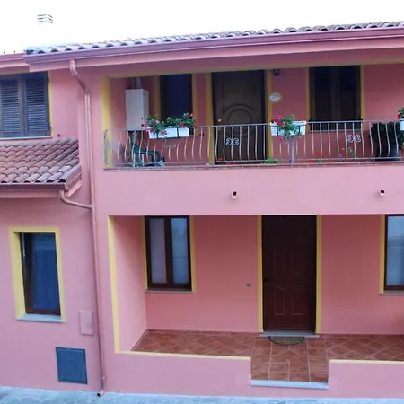 Charming In - 90 M² With Fireplace *
