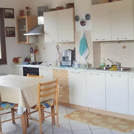 Charming In - 90 M² With Fireplace Daire