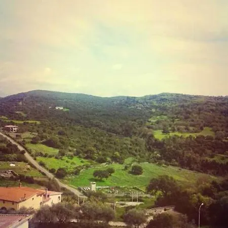 Charming In - 90 M² With Fireplace